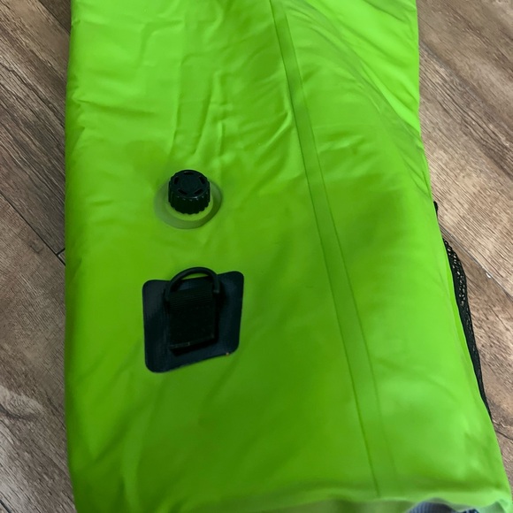 Patron Tequila Dry Insulated cooler bag. - Picture 4 of 8